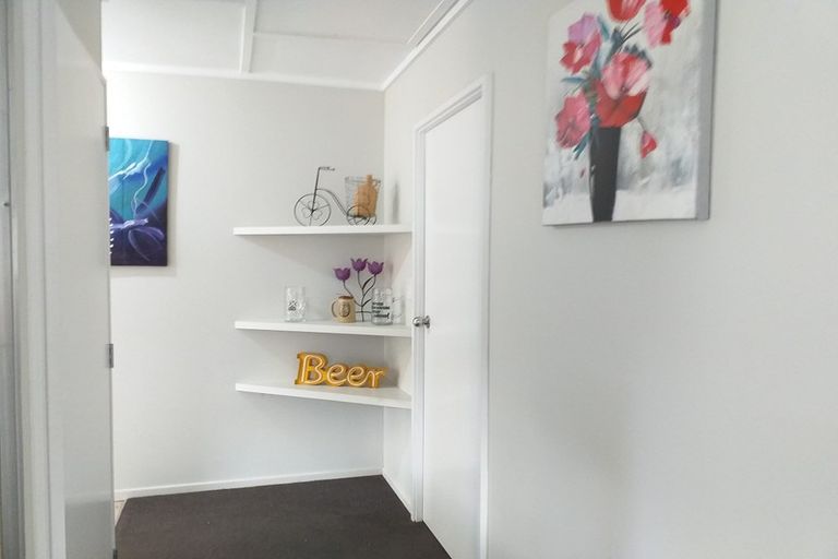 Photo of property in 42b Russell Road, Huntly, 3700