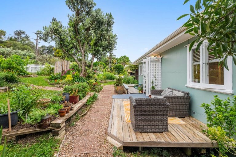 Photo of property in 23 Ostend Road, Ostend, Waiheke Island, 1081