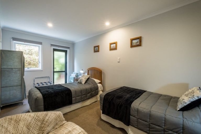 Photo of property in 4a Rutland Street, Picton, 7220