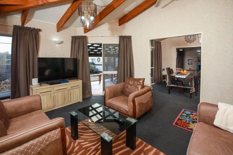 Photo of property in 30 Endeavour Avenue, Flagstaff, Hamilton, 3210