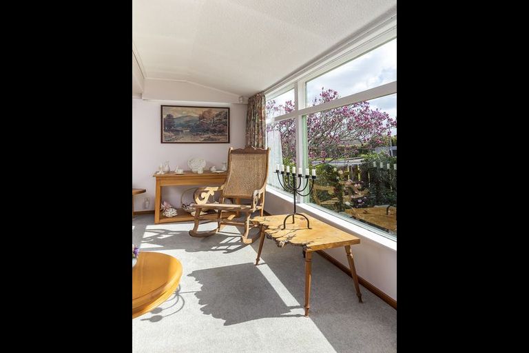 Photo of property in 40 Rodney Street, Howick, Auckland, 2014