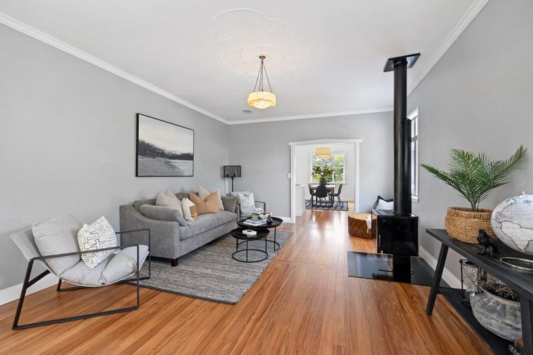 Photo of property in 61 Frankley Road, Westown, New Plymouth, 4310