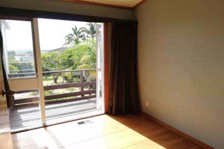 Photo of property in 231 Te Atatu Road, Te Atatu South, Auckland, 0610