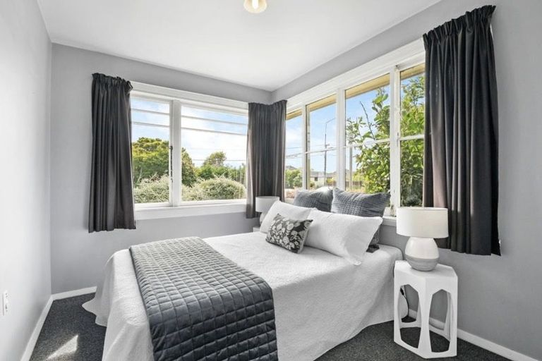 Photo of property in 40 Suva Street, Upper Riccarton, Christchurch, 8041