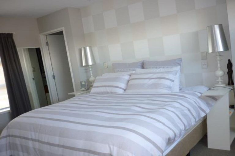 Photo of property in 1 Powercourt Drive, Flat Bush, Auckland, 2019