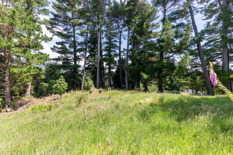 Photo of property in 2c Kaitoke Loop Road, Kaitoke, Upper Hutt, 5018