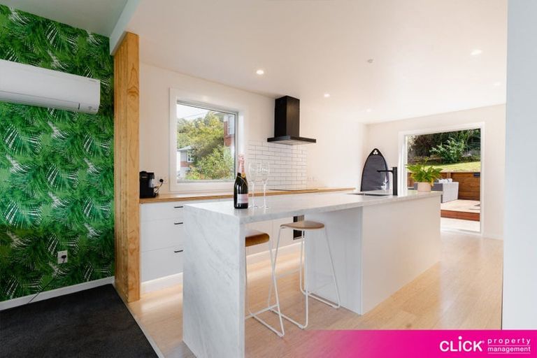 Photo of property in 28 Seaview Terrace, Kew, Dunedin, 9012