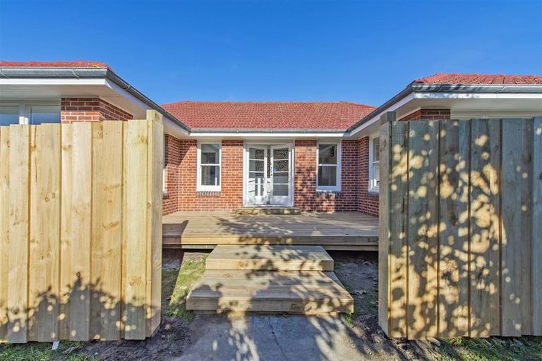 Photo of property in 1/19 Bampton Street, Burwood, Christchurch, 8061