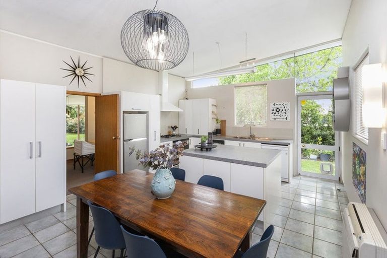 Photo of property in 11 Ilkley Place, Ilam, Christchurch, 8041