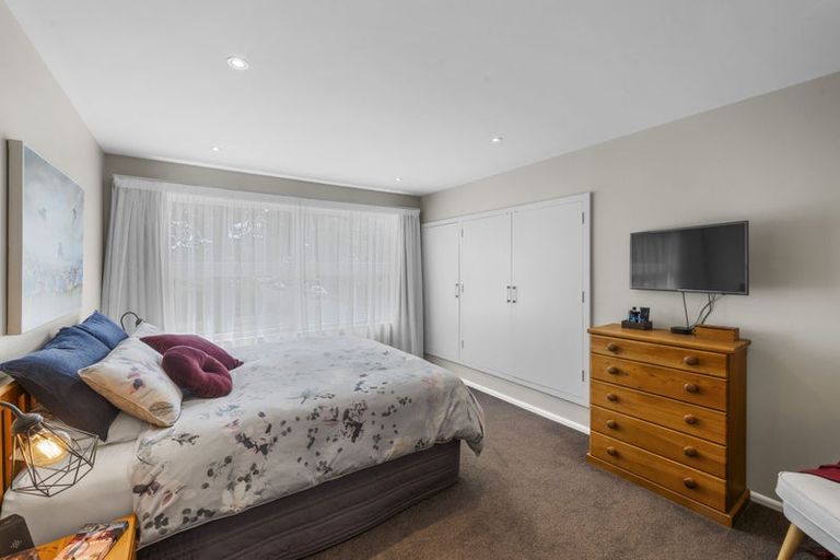 Photo of property in 319 Waimairi Road, Ilam, Christchurch, 8041