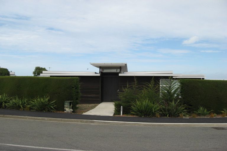 Photo of property in 67 Taylors Mistake Road, Scarborough, Christchurch, 8081