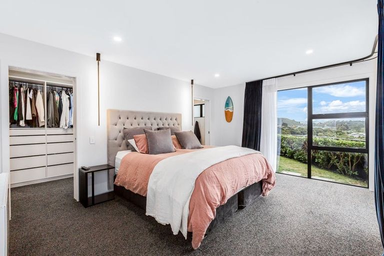 Photo of property in 23 Banks Boulevard, Whitby, Porirua, 5024