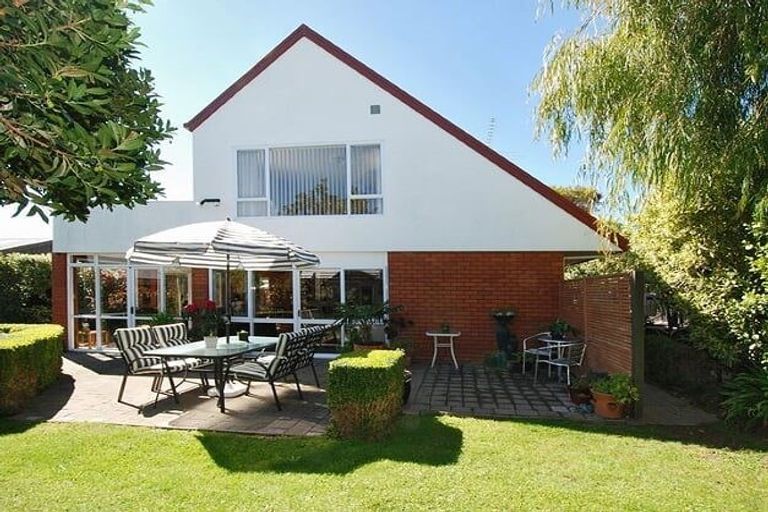 Photo of property in 1/202b Rocking Horse Road, Southshore, Christchurch, 8062