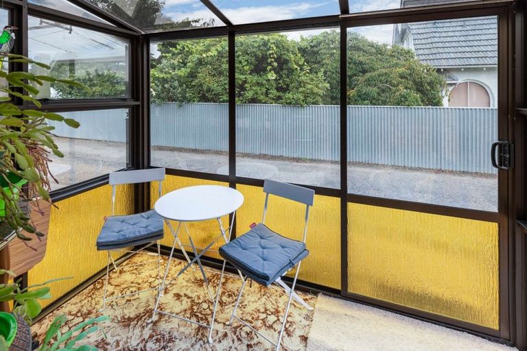 Photo of property in 56 Queen Street West, Levin, 5510