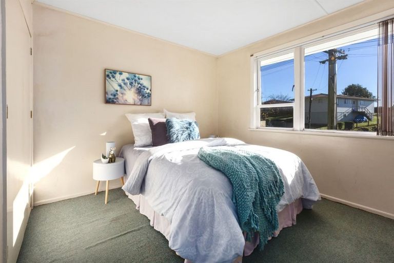 Photo of property in 146 Sievers Grove, Cannons Creek, Porirua, 5024