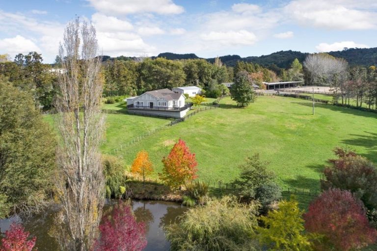 Photo of property in 139 Ararimu Valley Road, Helensville, Waimauku, 0882