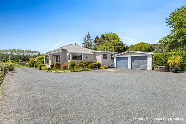 Photo of property in 1038 Mountain Road, Waiongana, Inglewood, 4389