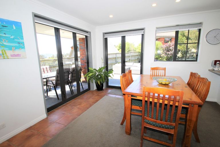 Photo of property in 16 Hogan Place, Fairfield, Dunedin, 9018