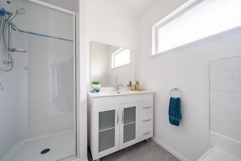 Photo of property in 5 Harlow Grove, Wainuiomata, Lower Hutt, 5014