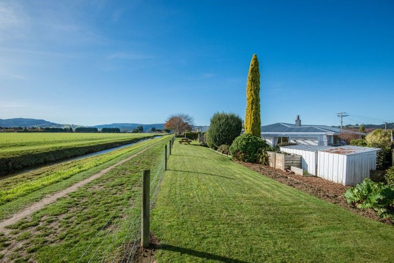 Photo of property in 8 Esk Place, Mosgiel, 9024