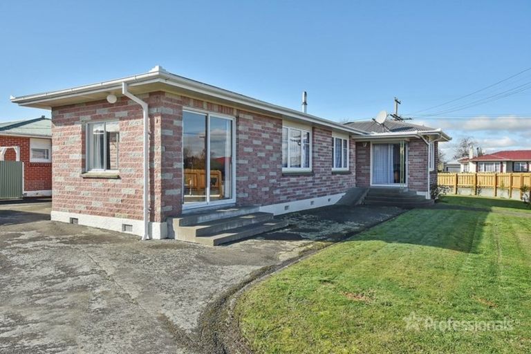 Photo of property in 2 Kowhai Place, Lansdowne, Masterton, 5810