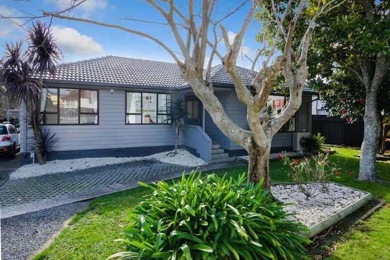 Photo of property in 51 Pinedale Place, Henderson, Auckland, 0610