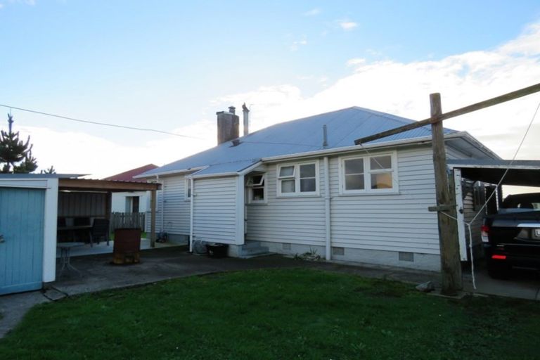 Photo of property in 12 Gothard Place, Westport, 7825