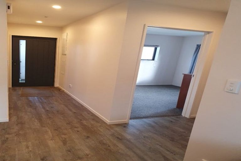 Photo of property in 80b Shakespeare Road, Waltham, Christchurch, 8023