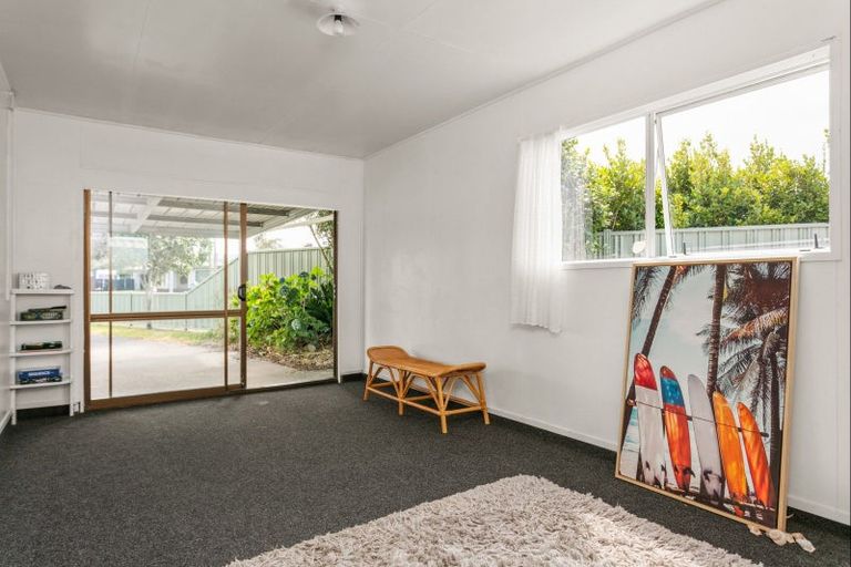 Photo of property in 15 Byron Street, Te Hapara, Gisborne, 4010