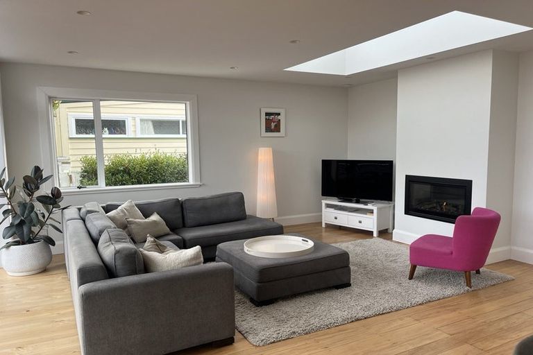 Photo of property in 64 Cashmere Avenue, Khandallah, Wellington, 6035