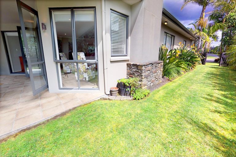 Photo of property in 22 Glamis Avenue, Manly, Whangaparaoa, 0930