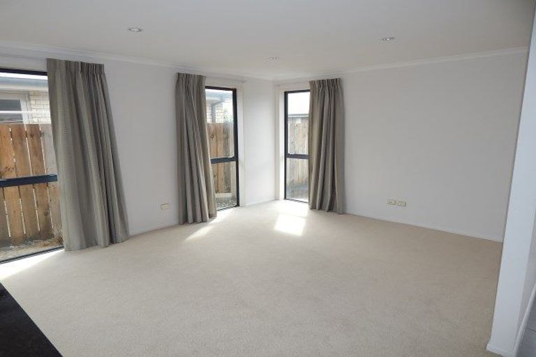 Photo of property in 13/3 Harkness Place, Westport, 7825