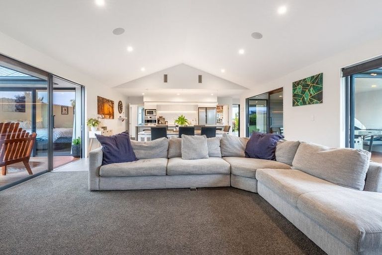 Photo of property in 130 Silver Peaks Drive, West Melton, 7618