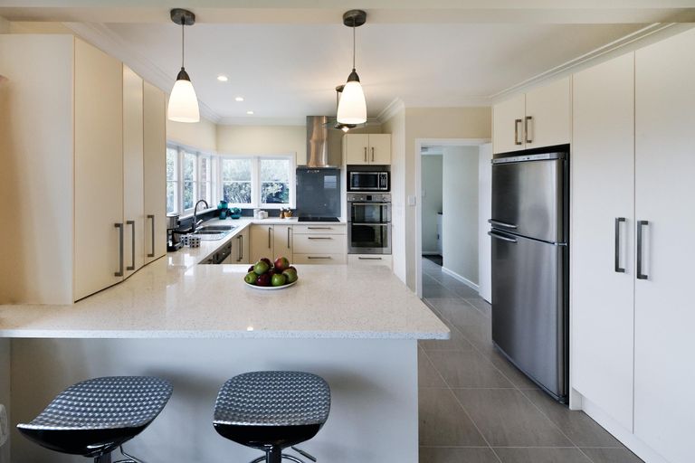 Photo of property in 110 Golf Road, New Lynn, Auckland, 0600