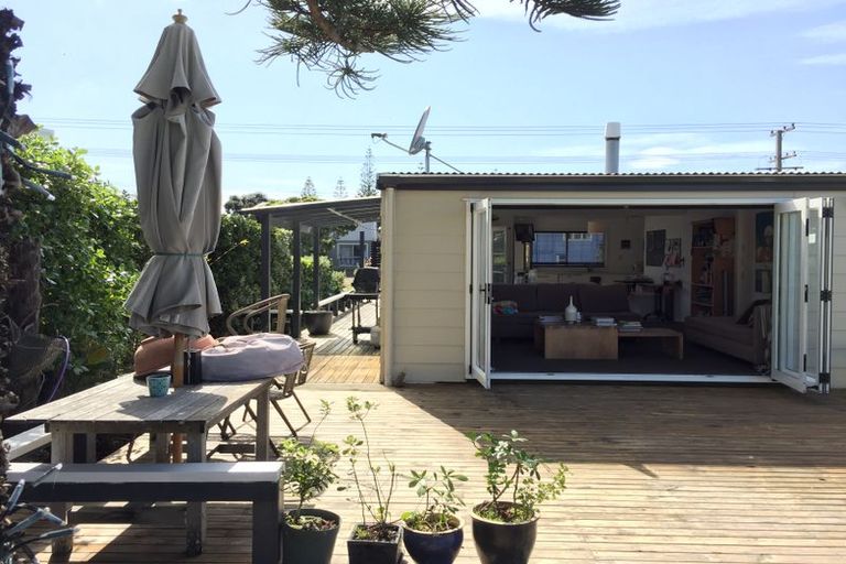 Photo of property in 84 Seaforth Road, Waihi Beach, 3611