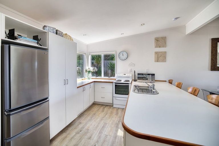 Photo of property in 4 Lincoln Street, Mangawhai Heads, Mangawhai, 0505