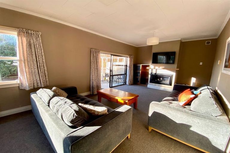 Photo of property in 4 Maryport Street, Lawrence, 9532