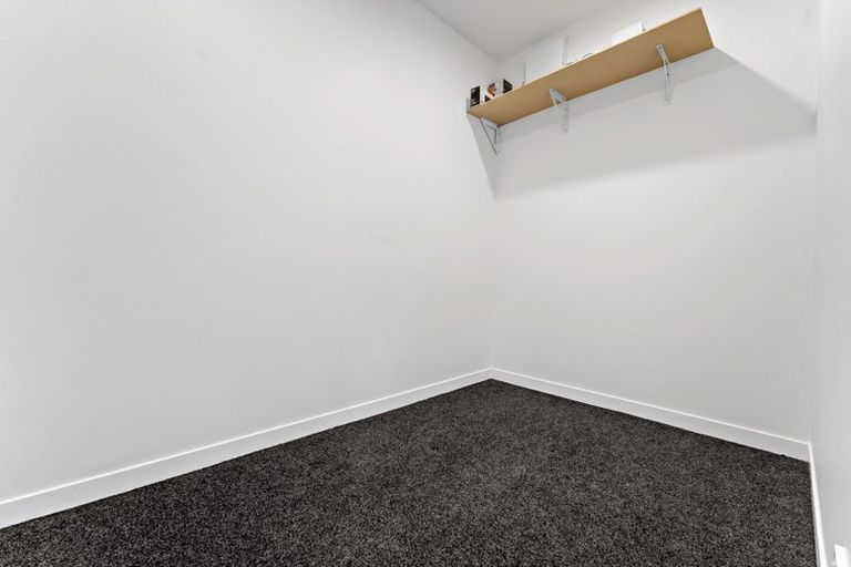 Photo of property in 114 Bramley Drive, Farm Cove, Auckland, 2012