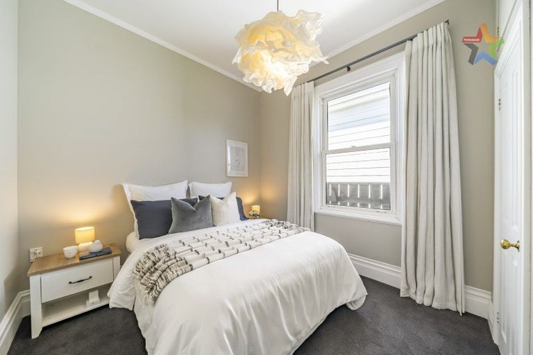 Photo of property in 6 Beach Street, Petone, Lower Hutt, 5012