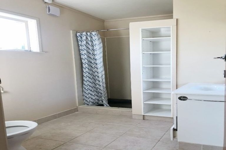 Photo of property in 200 Royal Road, Massey, Auckland, 0614