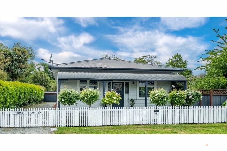 Photo of property in 143 Talbot Street, Geraldine, 7930