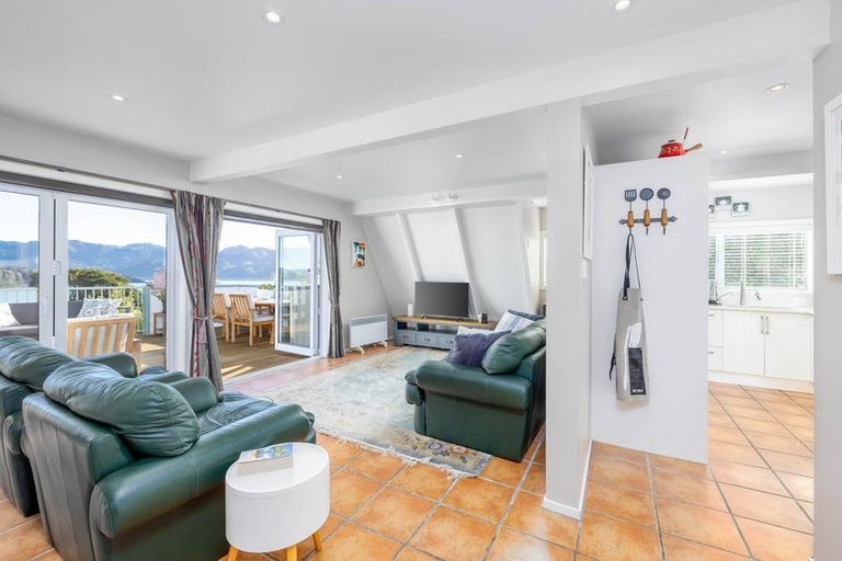 Photo of property in 17 James Drive, Diamond Harbour, Lyttelton, 8971