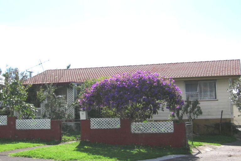 Photo of property in 14 Newham Place, Henderson, Auckland, 0612