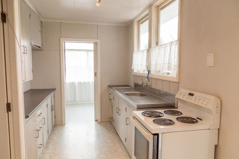 Photo of property in 9 Rangipoia Place, Turangi, 3334