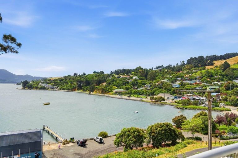 Photo of property in 40 Marine Parade, Macandrew Bay, Dunedin, 9014