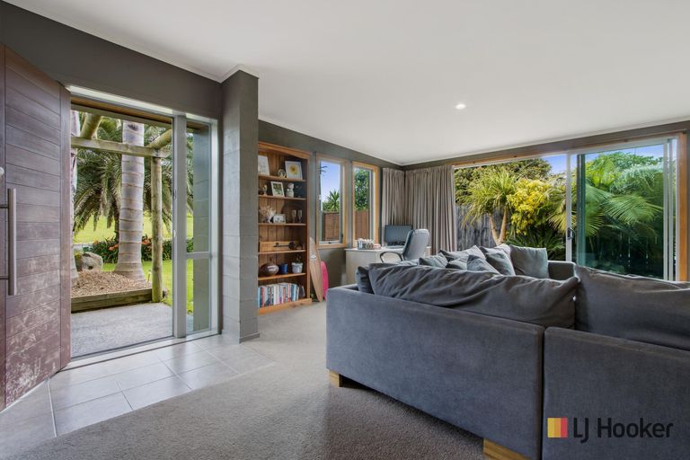 Photo of property in 71 Athenree Road, Athenree, Waihi Beach, 3177