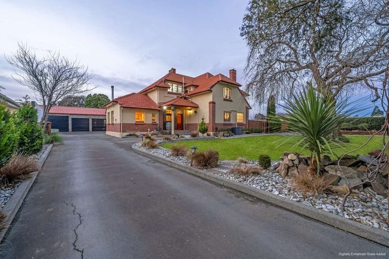 Photo of property in 62 Grange Street, Winton, 9720