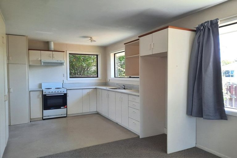 Photo of property in 8 Cheyenne Street, Sockburn, Christchurch, 8042