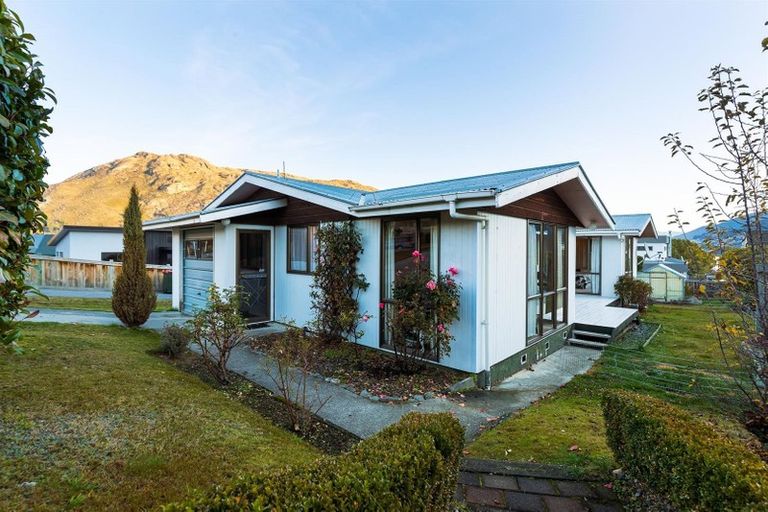 Photo of property in 57 Mcbride Street, Frankton, Queenstown, 9300
