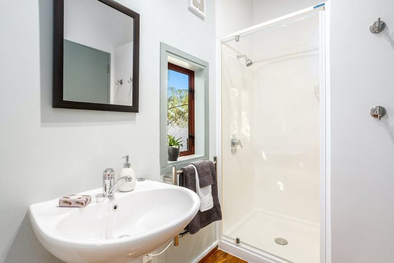 Photo of property in 11 Puketai Place, Pukerua Bay, 5026